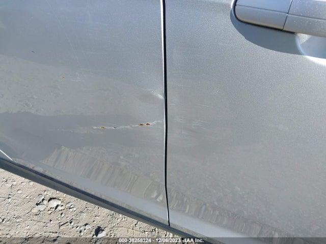 2013 FORD FOCUS SE VIN: 1FADP3K2XDL227655