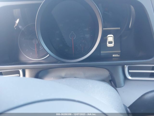 KMHLL4AG6PU483533 Hyundai ELANTRA SE