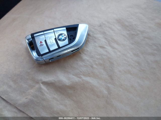 WBAJE5C37HG478148 BMW 540I
