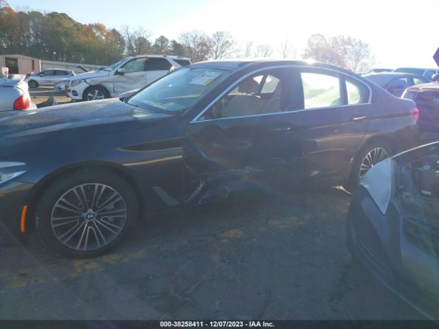 WBAJE5C37HG478148 BMW 540I