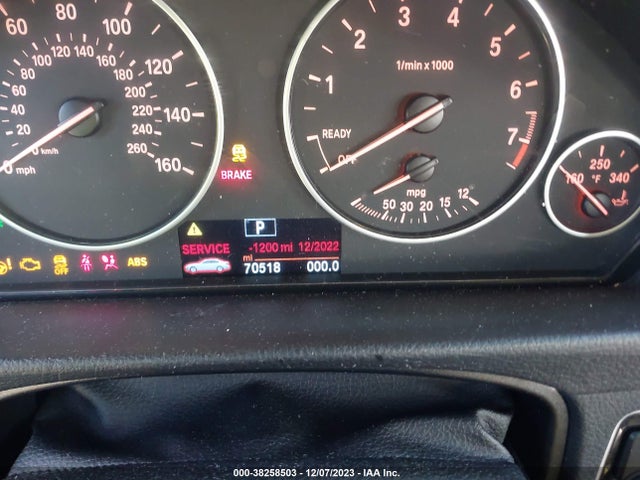 BMW 320i Xdrive 2014 WBA3C3G54ENS68399 Image 15