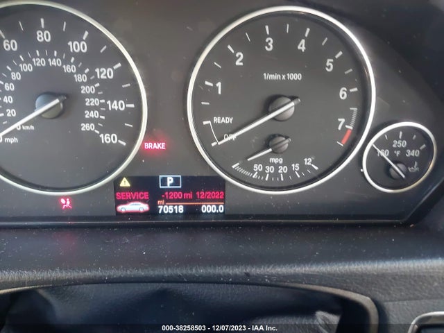 BMW 320i Xdrive 2014 WBA3C3G54ENS68399 Image 7