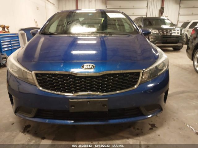 3KPFL4A7XHE058642 KIA FORTE S