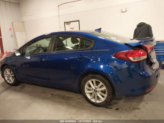 3KPFL4A7XHE058642 KIA FORTE S