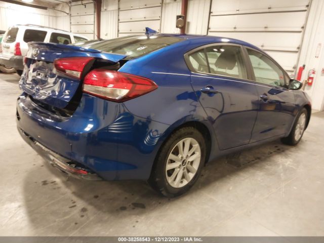 3KPFL4A7XHE058642 KIA FORTE S