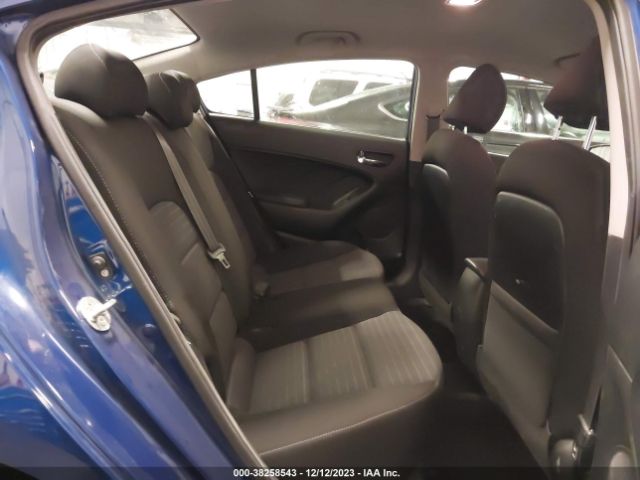3KPFL4A7XHE058642 KIA FORTE S