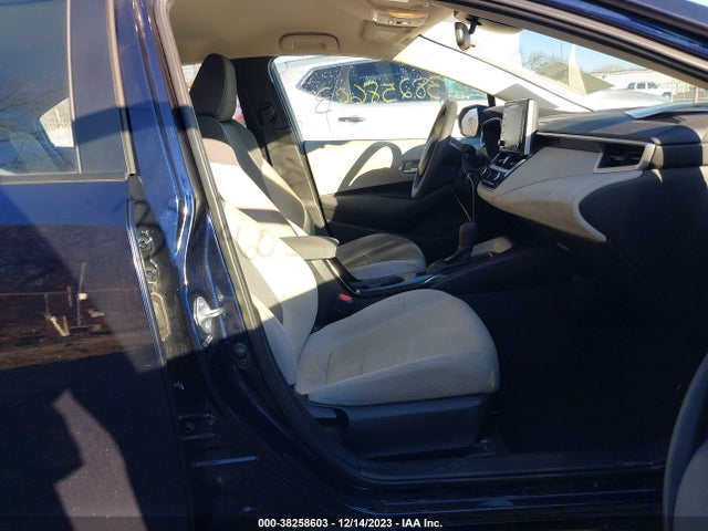 2021 TOYOTA COROLLA LE VIN: 5YFEPMAE1MP172701