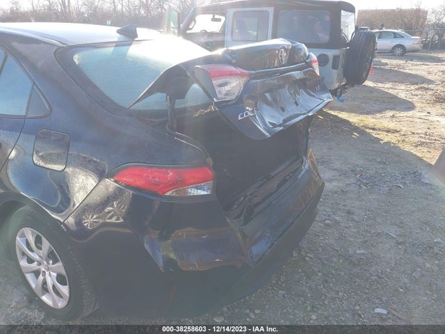 2021 TOYOTA COROLLA LE VIN: 5YFEPMAE1MP172701