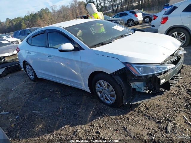 2019 HYUNDAI ELANTRA SE VIN: 5NPD74LF5KH490378