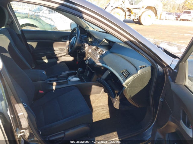 2011 HONDA ACCORD 2.4 LX VIN: 1HGCP2F33BA129077