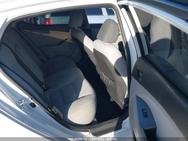5XXGM4A70FG465715 KIA Optima Lx