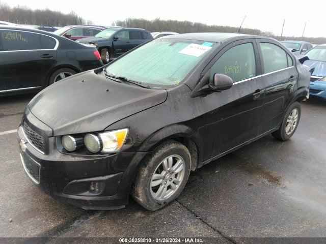 Chevrolet Sonic Lt Auto 2014 1G1JC5SH8E4192739 Image 2
