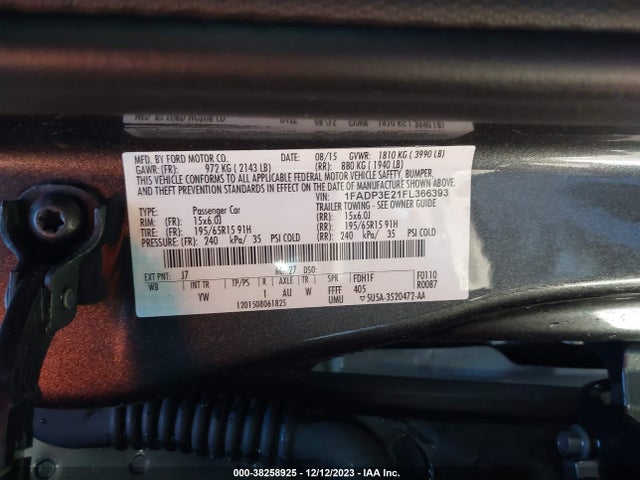 2015 FORD FOCUS S VIN: 1FADP3E21FL366393