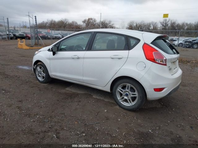 3FADP4EJ2KM137937 Ford FIESTA SE