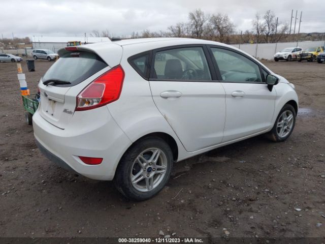 3FADP4EJ2KM137937 Ford FIESTA SE
