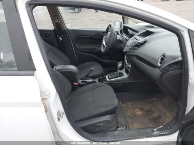 3FADP4EJ2KM137937 Ford FIESTA SE