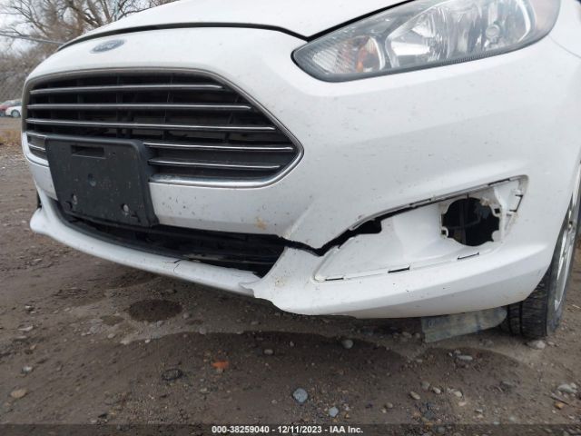 3FADP4EJ2KM137937 Ford FIESTA SE