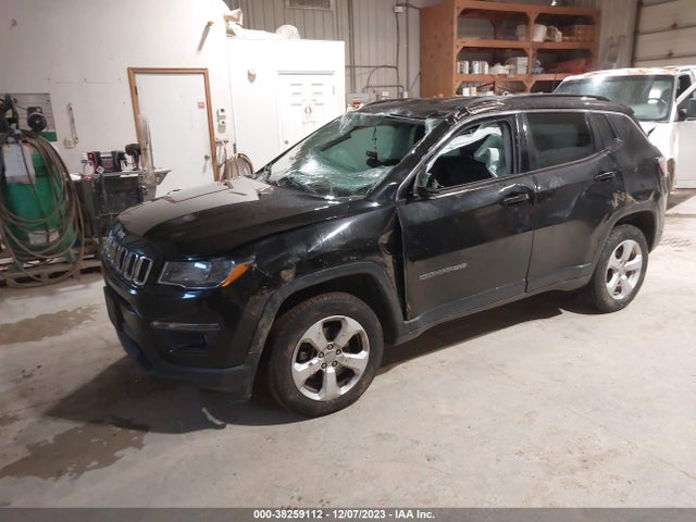 2018 JEEP COMPASS LATITUDE 4X4 VIN: 3C4NJDBB2JT177565