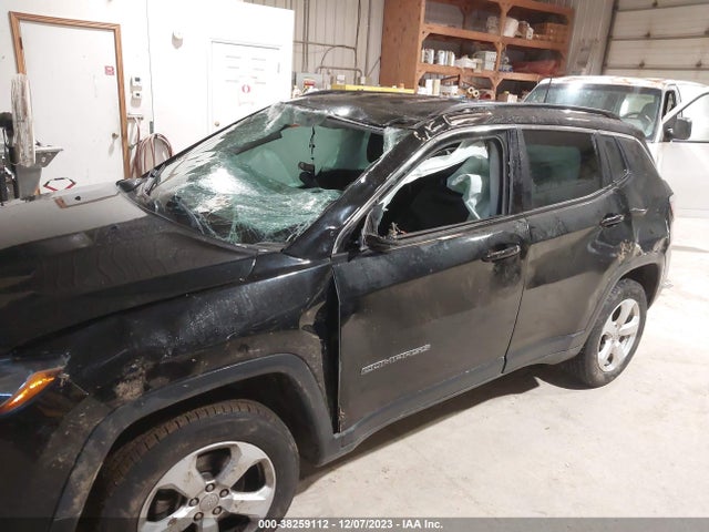 2018 JEEP COMPASS LATITUDE 4X4 VIN: 3C4NJDBB2JT177565