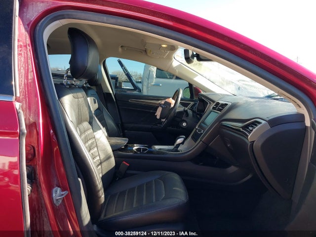 2014 FORD FUSION SE VIN: 3FA6P0HD1ER136017