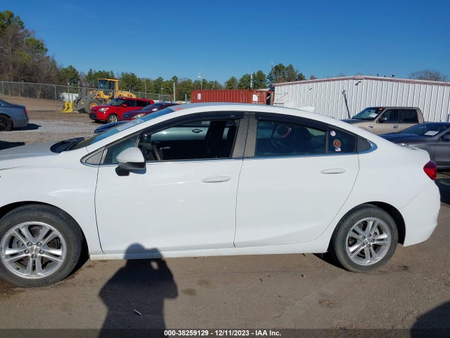 Chevrolet Cruze Lt Auto 2018 1G1BE5SM0J7218397 Image 14