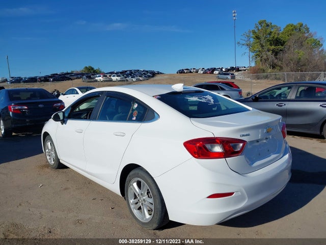Chevrolet Cruze Lt Auto 2018 1G1BE5SM0J7218397 Image 3