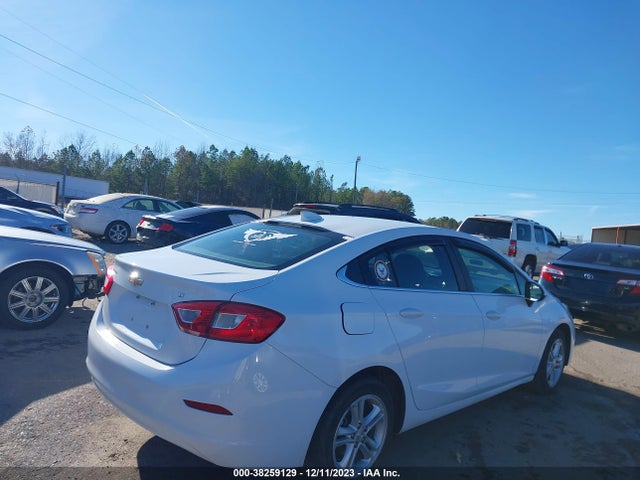 Chevrolet Cruze Lt Auto 2018 1G1BE5SM0J7218397 Image 4