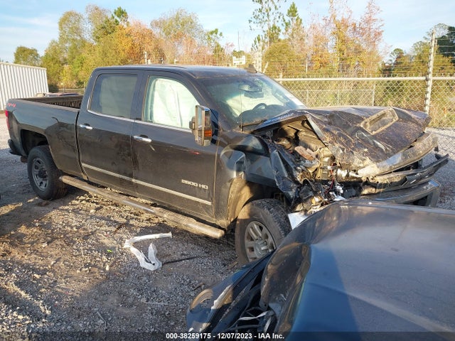 2018 1GC1KWEY5JF187086 main image
