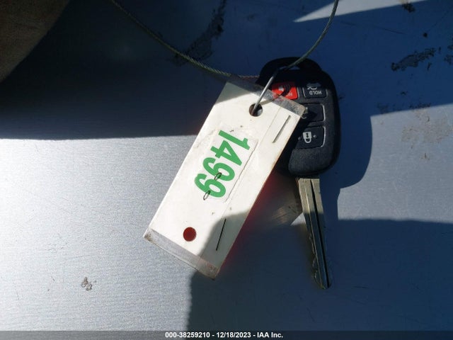 Toyota Corolla Le Plus 2014 2T1BURHE1EC195802 Image 11