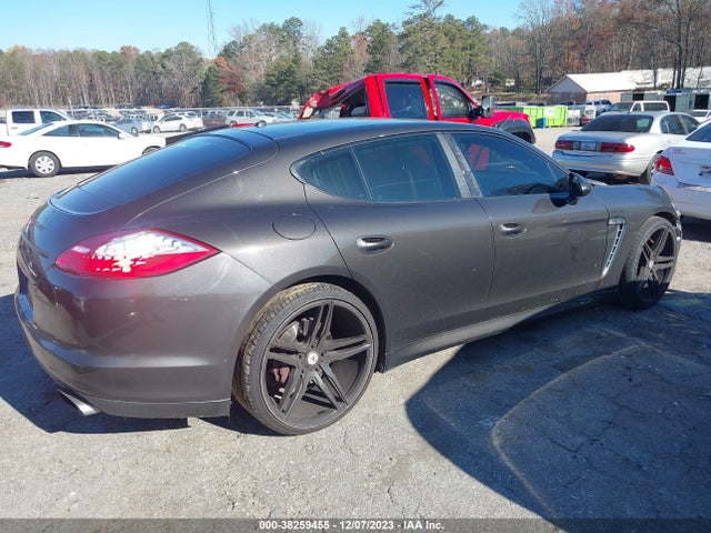 2011 PORSCHE PANAMERA WP0AA2A77BL018635 Photo 1