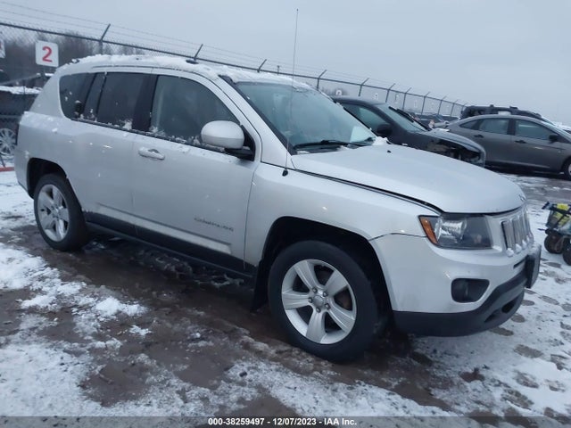 2014 1C4NJDEB1ED616889 main image