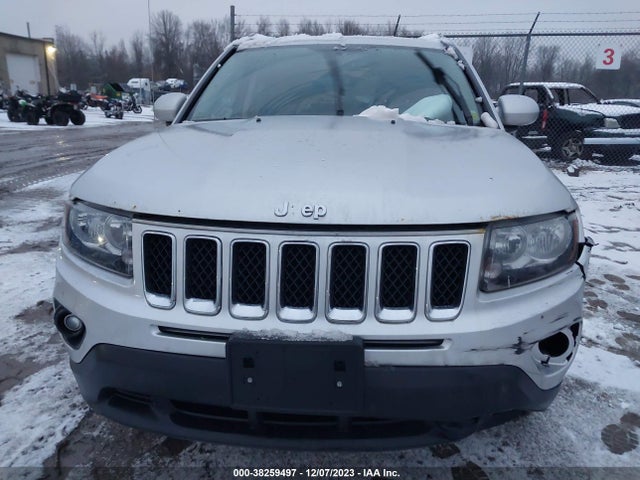 1C4NJDEB1ED616889 Jeep Compass Latitude