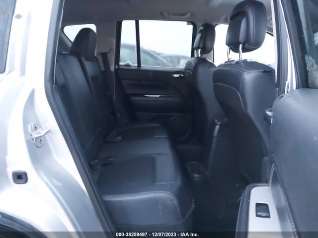 1C4NJDEB1ED616889 Jeep Compass Latitude