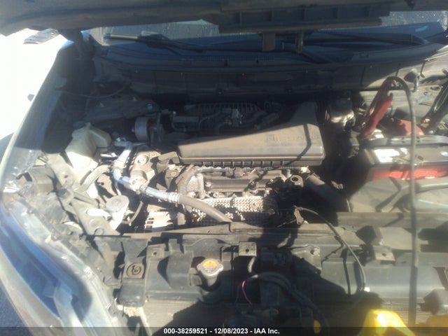 2018 NISSAN ROGUE S VIN: 5N1AT2MT2JC838179
