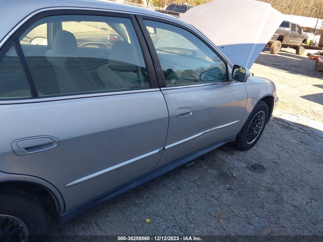 2001 HONDA ACCORD SDN LX VIN: 1HGCG56471A077512