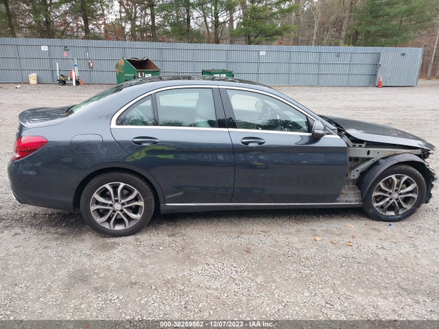 55SWF4KB5GU123673 Mercedes-Benz C 300 Sport 4matic/luxury 4matic/4matic