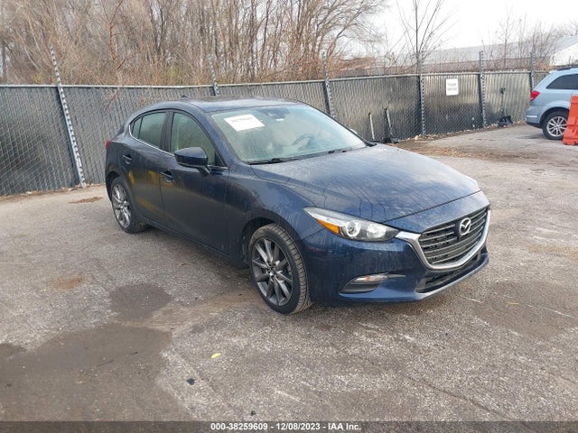 2018 MAZDA MAZDA3 TOURING VIN: 3MZBN1L30JM256611