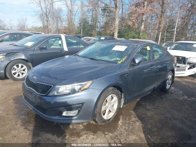 KIA Optima Lx 2015 KNAGM4A7XF5531625 Image 2