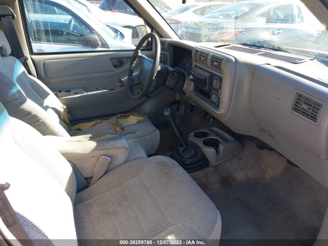1996 ISUZU HOMBRE VIN: 1GGCS1443T8703428