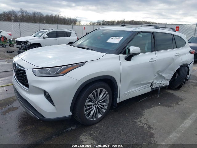 2022 TOYOTA HIGHLANDER PLATINUM VIN: 5TDFZRBH9NS185239