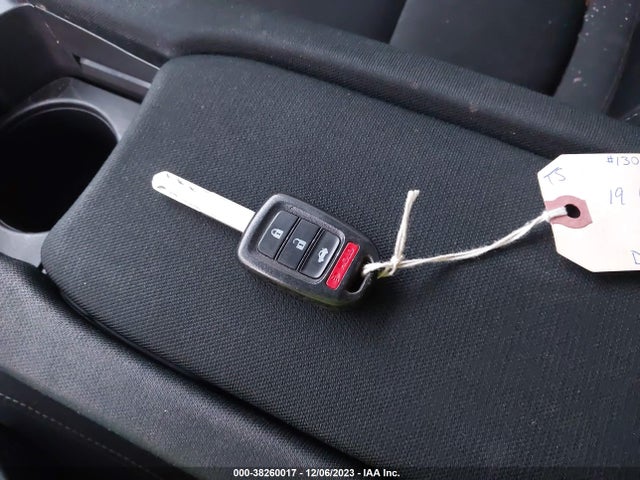 2019 HONDA CIVIC LX VIN: 2HGFC2F61KH570906