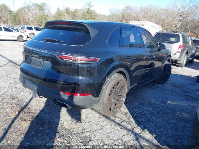 2021 PORSCHE CAYENNE WP1AA2AY7MDA06456 Photo 3