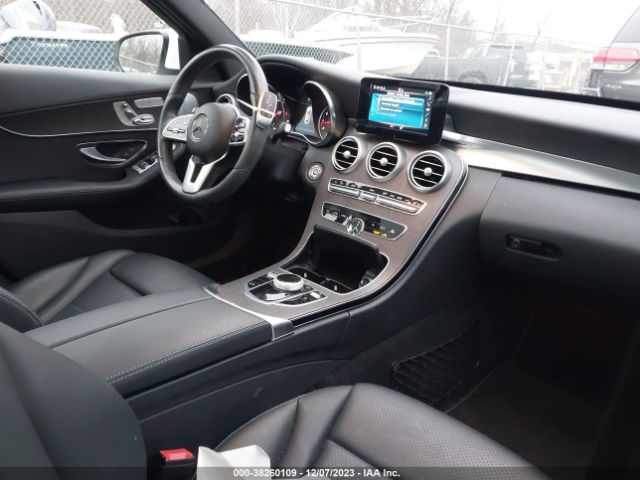 2019 MERCEDES-BENZ C 300 55SWF8EB5KU285640 Photo 4