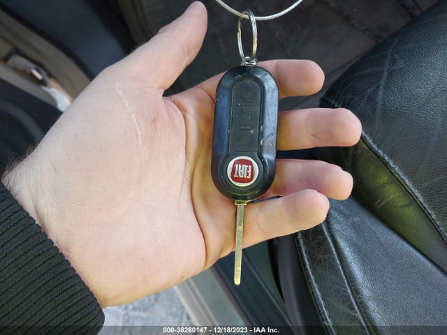 2012 FIAT 500 3C3CFFCR8CT280450 Photo 10