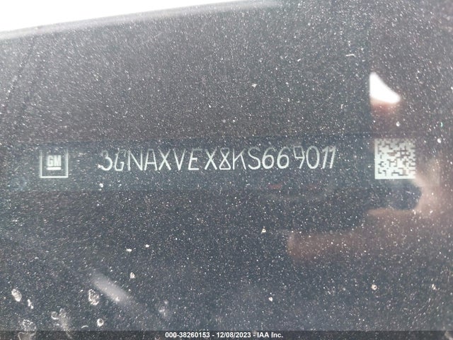 3GNAXVEX8KS669011 Chevrolet EQUINOX LT