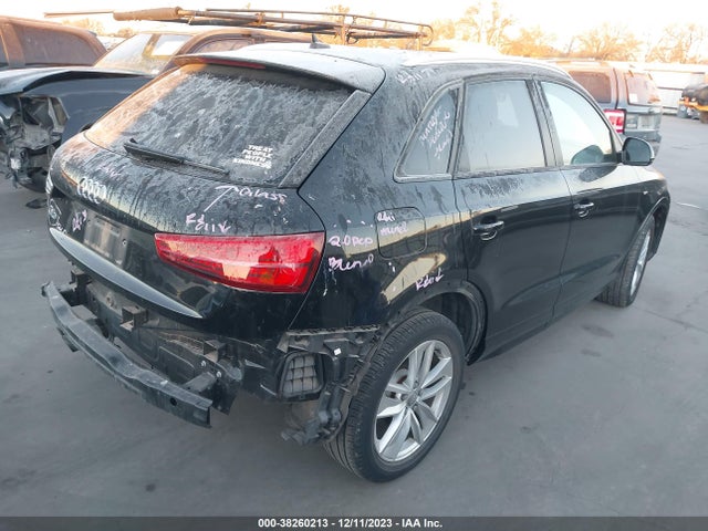 WA1BCCFS1JR016189 Audi Q3 2.0t Premium/2.0t Sport Premium