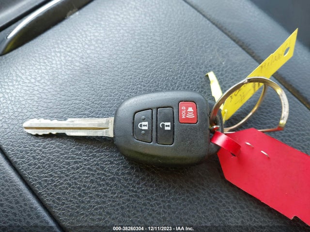 2016 TOYOTA HIGHLANDER LE V6 VIN: 5TDZKRFH2GS133353
