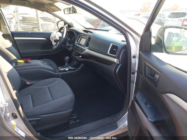 2016 TOYOTA HIGHLANDER LE V6 VIN: 5TDZKRFH2GS133353