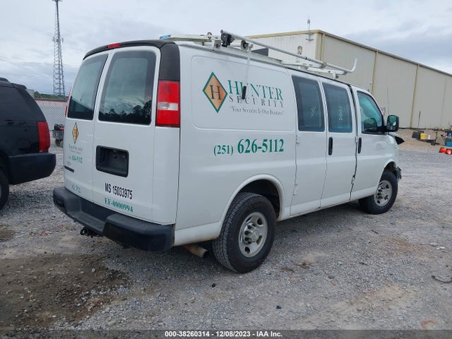 Chevrolet Express 2500 Work Van 2017 1GCWGAFF2H1105846 Image 4