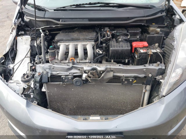 2013 HONDA FIT SPORT VIN: JHMGE8H5XDC079534
